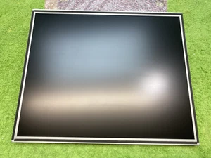 LG DISPLAY LM170E03 (TL)(L1) LCD Display Screen ( WITH INVERTER ) - Picture 1 of 6
