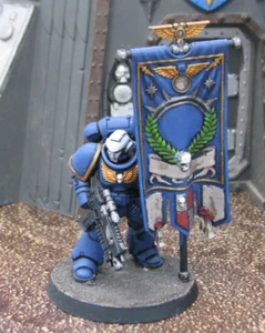 Ultramarines Primeris uralt, gut bemalt, ID#1363 - Bild 1 von 8