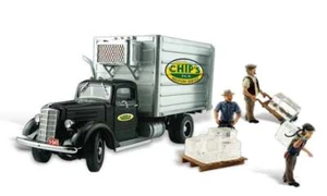 Woodland Scenics scala 1/87 HO anni 40 CHIP'S ICE TRUCK Reefer Van AutoScenes 5557 - Foto 1 di 3