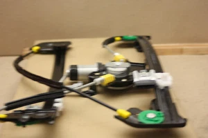 TrakMotive 21-0417 Window Regulator with Motor (Front Left) - Picture 1 of 3