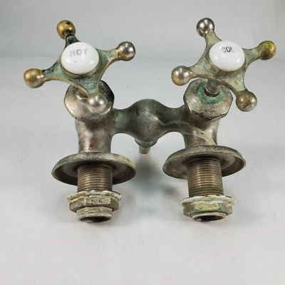 Antiguo grifo de latón niquelado - bañera de hierro fundido - original - salvamento Foto 1 de 4