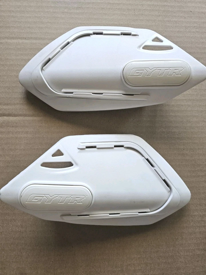 Protectores de manos blancos GYTR Yamaha OEM GRIZZLY KODIAK 700 450 400  Foto 1 de 4