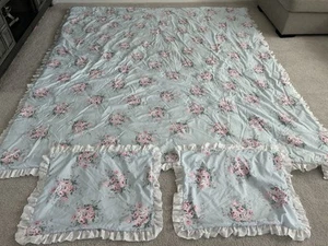 Simply Shabby Chic Rachel Ashwell Queen Floral Comforter and Shams - Picture 1 of 9
