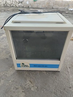 vetrina frigo - Immagine 1 di 3