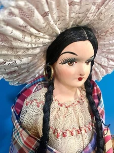 Muñeca mexicana de porcelana original de los años 30 16" bellamente vestida usada en excelente estado - Imagen 1 de 24