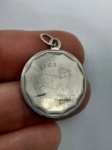 Silber Anhänger. Widder Sternzeichen Design. - Bild 1 von 10
