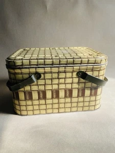 Vintage Wicker Painted Picnic Tin Basket 1950’s Mid-Century - VGC - Picture 1 of 8