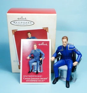 Hallmark Weihnachtsschmuck Captain Jonathan Archer Star Trek Enterprise NX-01 - Bild 1 von 4