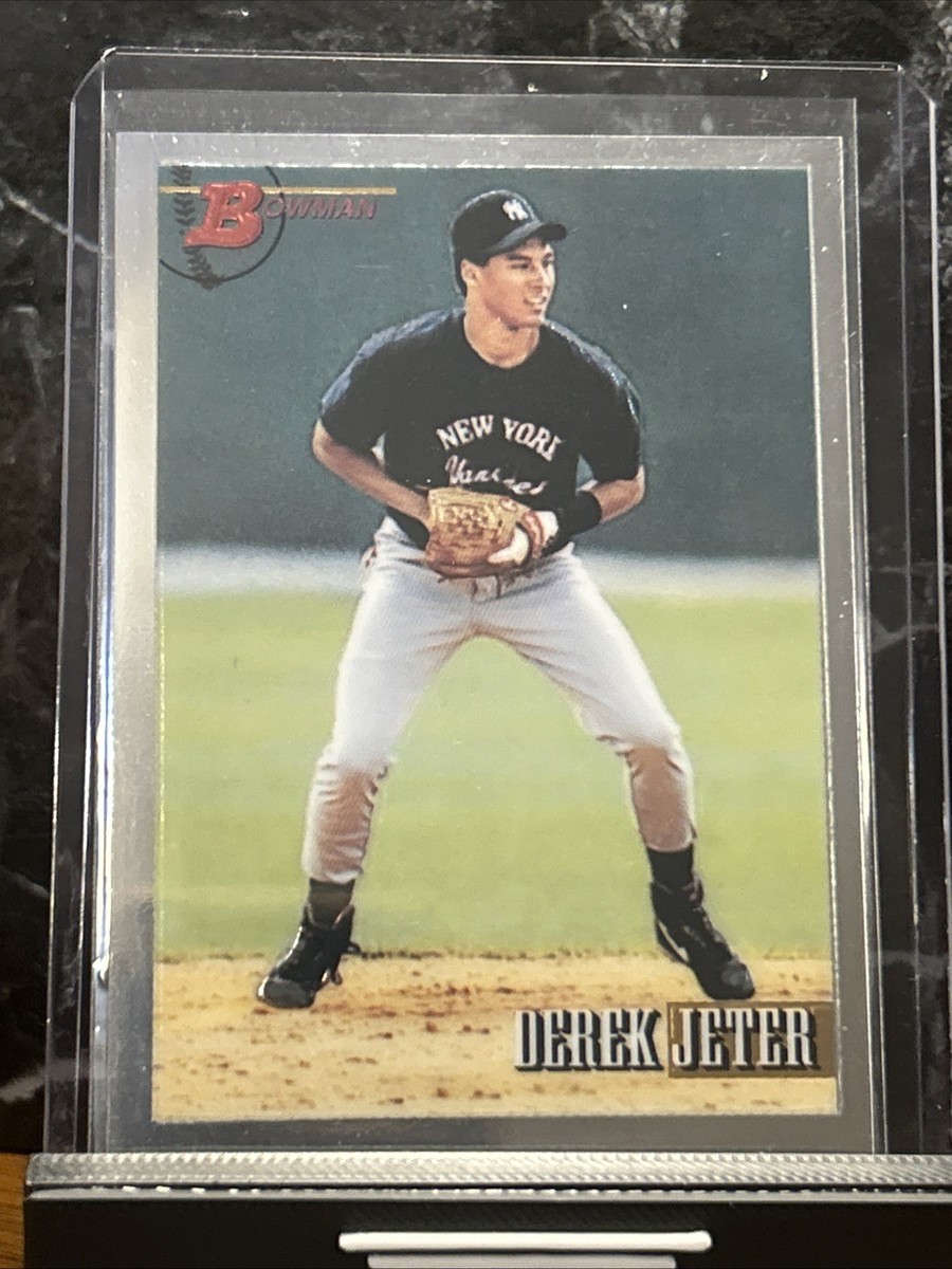 Bowman Derek Jeter ungraded Baseball Sports Trading Cards