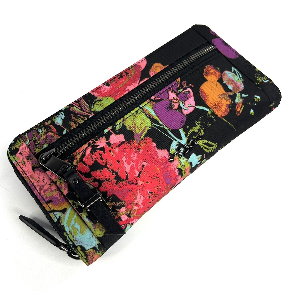 Tumi Zip-Around Wallets for Women for sale | eBay Tumi Zip-Around Wallets for Women for sale | eBay