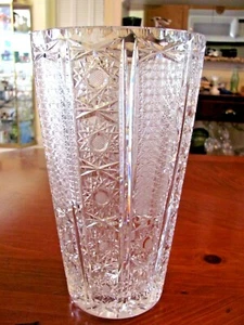 VINTAGE BOHEMIAN CZECH HAND CUT CRYSTAL PANELLED QUEEN LACE 10" LARGE VASE EXC - Picture 1 of 12