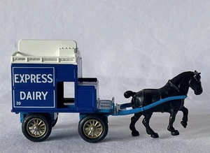 Vintage Lledo Days Gone 1987 Diecast Horse Drawn EXPRESS DAIRY MILK Cart #355-b - Picture 1 of 11