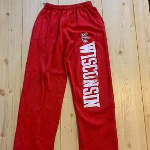 Wisconsin Badgers NCAA Football College Sports Red Sweatpants Size S Small - Picture 1 of 4