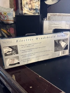 Vtg Christmas 12V Car Electric Heated Windshield Ice Scraper Snow Removal NIB - Picture 1 of 4