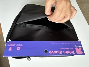 Tablet pouch With Elastic Band Black - Picture 1 of 5