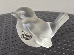 Figura pisapapeles Fenton Art Glass transparente satinado pájaro gorrión de colección - Imagen 1 de 11