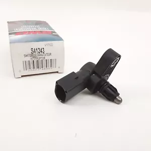 Back-Up Light Switch Fits Dodge Ram 1500 2005-2006 Jeep Liberty 2007-2009 - Picture 1 of 4