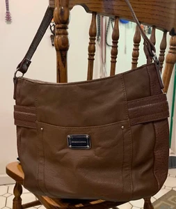 Stone Mountain Handtasche braun mit Schulterriemen - Bild 1 von 4