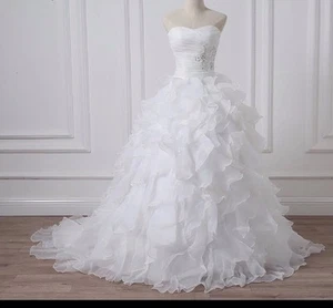 UK White/Ivory Sweetheart Organza Ruffles Strapless A Line Wedding Dress Size 16 - Picture 1 of 3