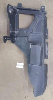 OEM 2010-2018 DODGE RAM 2500 GUARDABARROS DE PLÁSTICO LADO DEL PASAJERO DELANTERO DERECHO Foto 1 de 4