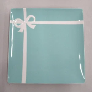 TIFFANY & Co Plato Cinta Plato Cuadrado Nuevo Sin Usar Caja Azul Vajilla 9.4 pulgadas/24 cm - Imagen 1 de 7