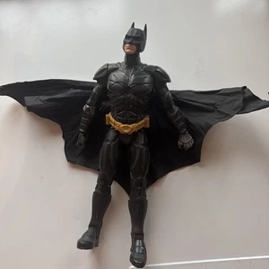 Batman 14" Mattel Actionfigur Spring Cape Wings Dark Knight Posable PoP Out - Bild 1 von 6