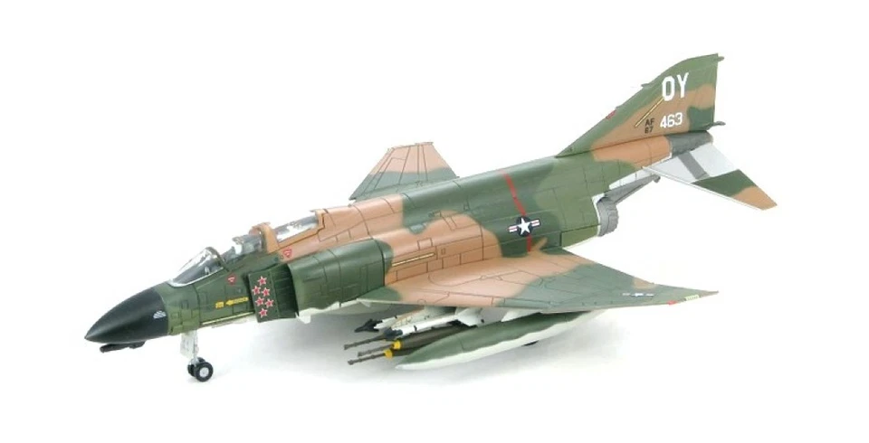 Hobby Master escala 1/72 HA1901 - McDonnell Douglas F-4D Phantom II 555th TFS '72 Foto 1 de 4