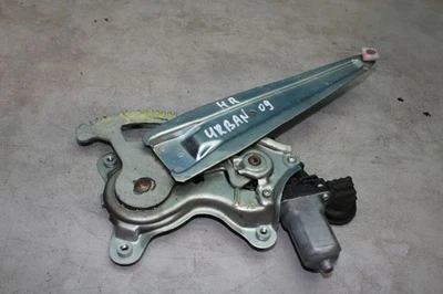 Fensterheber Motor Gestänge hinten rechts 85720-35140 Toyota Urban Cruiser Bj.09 - Bild 1 von 4