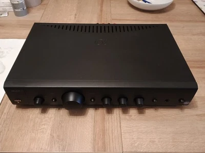 Arcam Alpha 8 Stereo Integrated Amplifier 50W Per Channel with Phono - Image 1 of 4