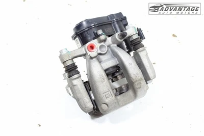 CHEVROLET TRAX 2024-25 TRACCIÓN DELANTERA DISCO TRASERO DERECHO ABS PINZA DE FRENO Y ACTUADOR OEM Foto 1 de 4