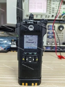 Motorola APX6000 H98UCF9PW6AN 7/800MHz ADP AES DES (bez baterii) - Zdjęcie 1 z 8