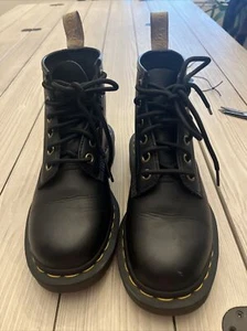 Dr Martens Vegan Leather Black Boots Air Wair MENS 4, WOMENS 5 Scuff Toe - Picture 1 of 2