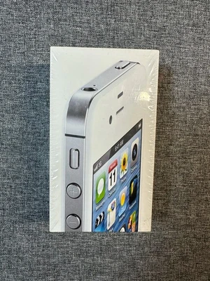 Apple iPhone 4S 16GB White (Unlocked) A1387 IOS9 Sealed - Image 1 of 4