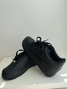 - Nike Air Force 1 Low '07 Black Brand New - - Picture 1 of 5