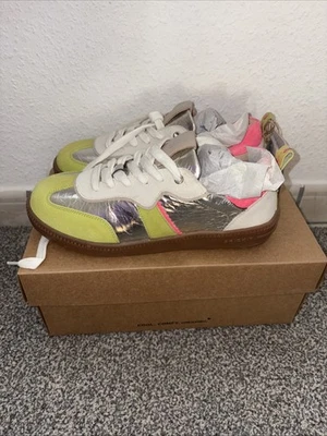 Crickit Hamburg Sneaker Modell Ronja Silber Gr. 39 Neu - Bild 1 von 4