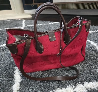 Bolso de Mano Pequeño Dooney & Bourke Color Rojo DL50C-W4 Borde de Cuero Foto 1 de 4