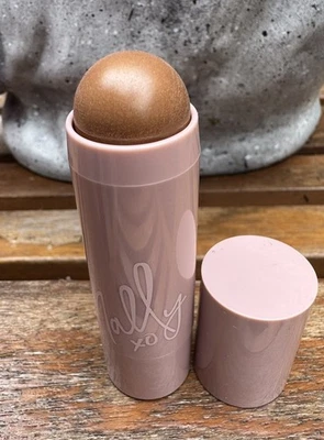 Mally XO Shimmer Shape Glow Sun Kissed Bronze Contour Stick 6.5g Brand New - Image 1 of 4