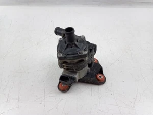 EXTRA WASSERPUMPE Audi E-Tron (GEN) SUV 55 quattro (EASA) 2019 4KE965567C - Bild 1 von 4