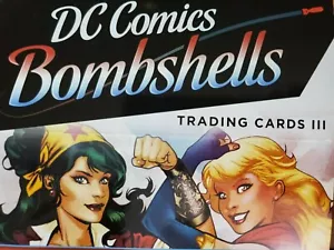 2019 DC Bombshells Series 3 III On the Front Line GOLD & RAINBOW Pick Card - Picture 1 of 15