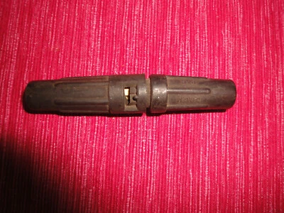 Anschlussklemme im Motorraum 8 Amp. Sicherung gebr Org VW Käfer Sicherungshalter - Immagine 1 di 2