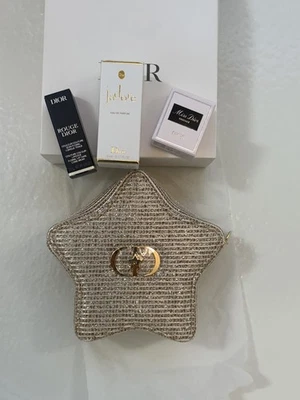 Bolsa de maquillaje Dior Gold Star bolsa 4 piezas conjunto de maquillaje cuidado de la piel - edición limitada de vacaciones Foto 1 de 2