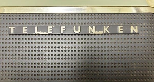Grabadora de cinta Telefunken Magnetophon 97 carrete a carrete hecha en ALEMÁN de colección - Imagen 1 de 20