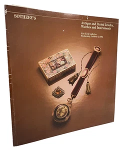 Sotheby's Auction Catalog Antique Period Jewelry Watches Instuments October 1982 - Imagen 1 de 5