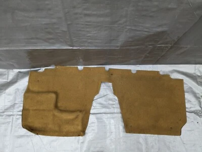 Mazda Miata 94-97 / Tostado / Trasero / Alfombra Interior Vertical / OEM / 1994-1997 Foto 1 de 4