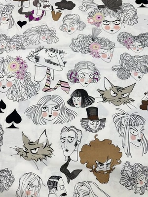 Tela Alexander Henry de 1/2 yarda Ghastlie Hairdos and Donts negro blanco 9067 Foto 1 de 4