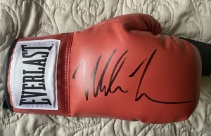 Mike Tyson Authentic Signed Boxing Glove With JSA CoA - Picture 1 of 5