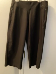 The North Face Yoga Crop Pants Size Large NWOT - Picture 1 of 5