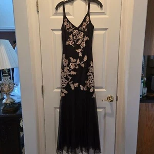 Vintage Y2K Dress 8 Xscape Vneck Black Embroidered Beaded Maxi Sequin Sleeveless - Picture 1 of 9