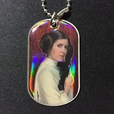 Topps  Star Wars Dog Tags 2011 # 4 Princess Leia Organa Rainbow Foil Variant