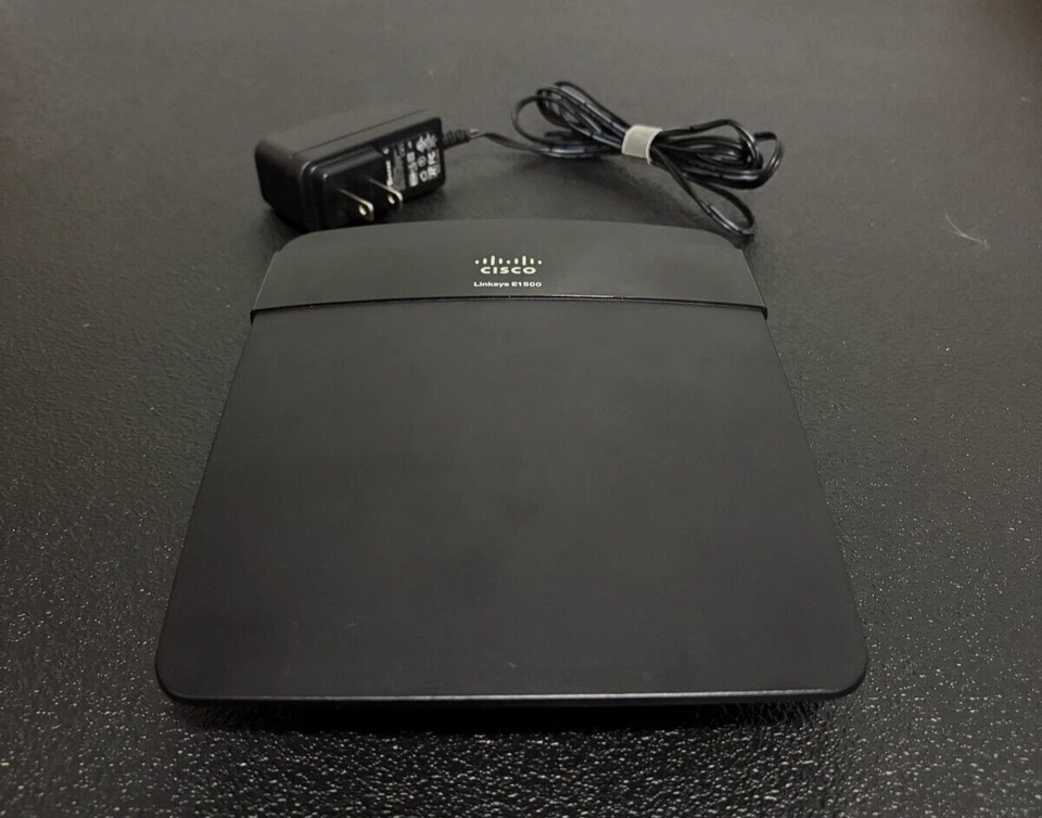 Working Cisco Linksys E1500 4-Port 300MB Wireless Router with Power Cord - Image 1 of 1